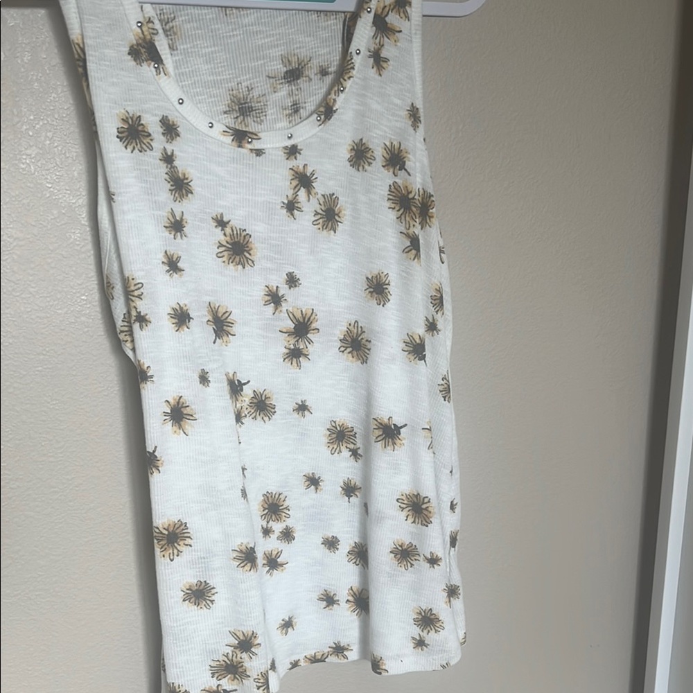 Maurice’s Floral Sleeveless Women's Top